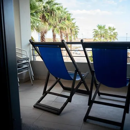 Aparthotel Lungomare 2*